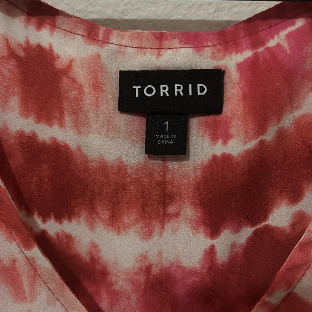 Torrid Blouse - Picture 2 of 4